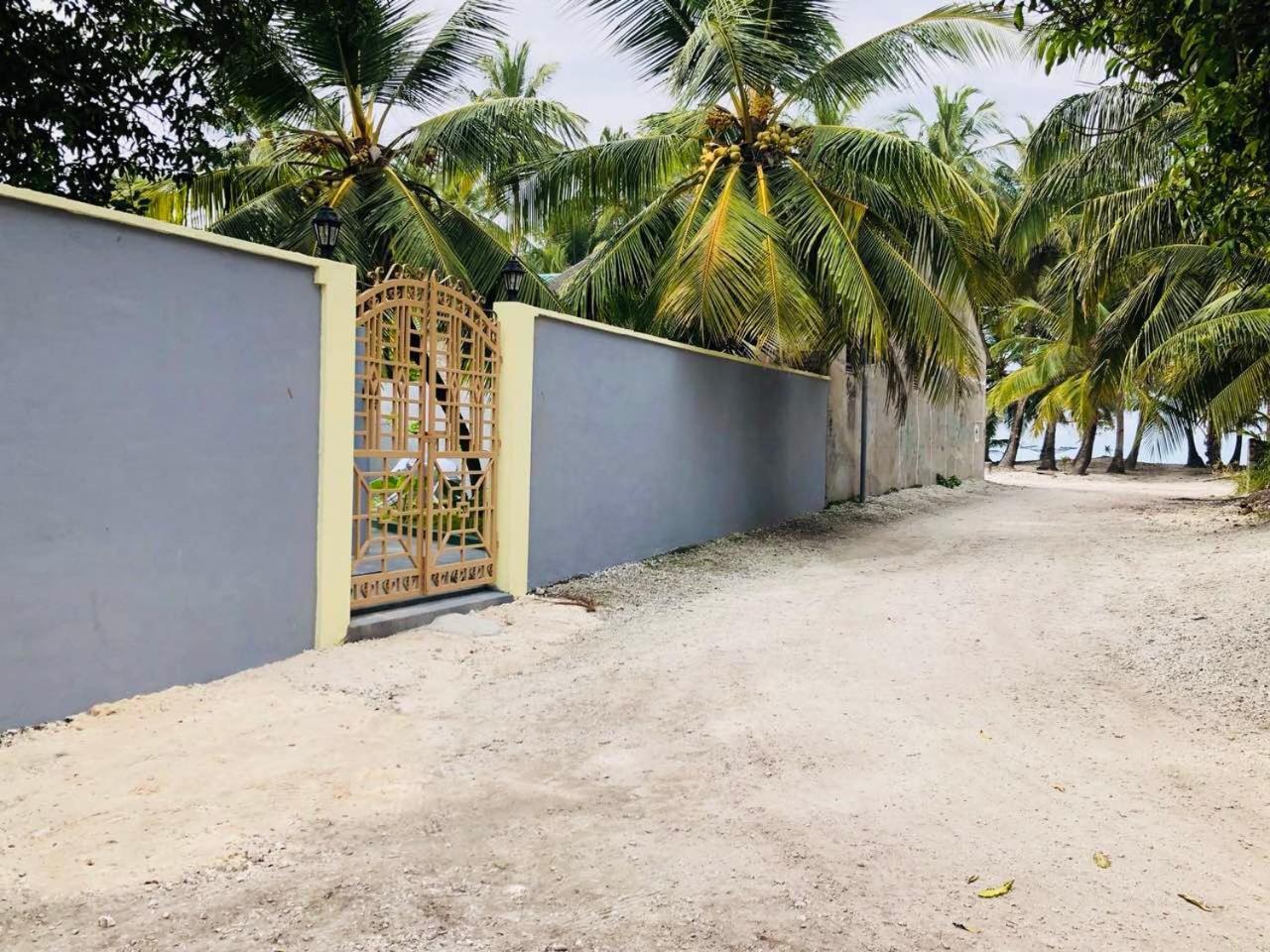 Vieni Qua Grand Hotel Fuvahmulah Exterior foto